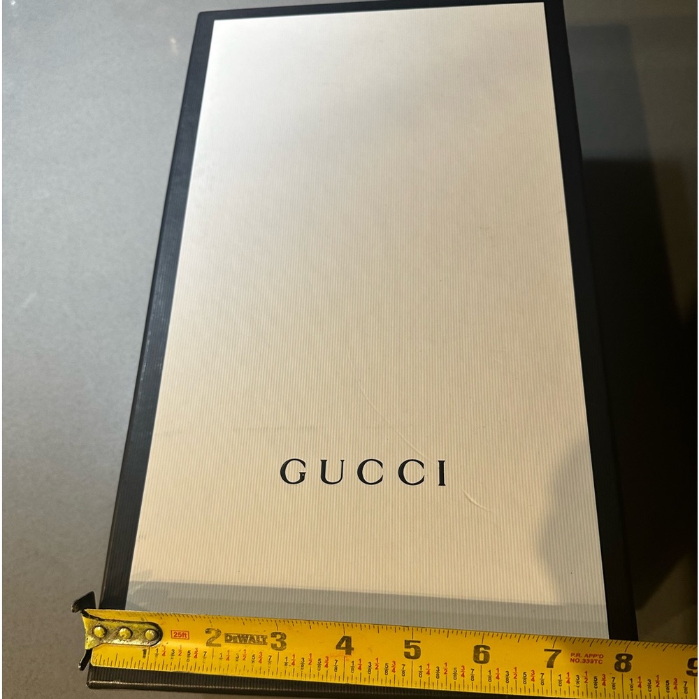 Empty box
